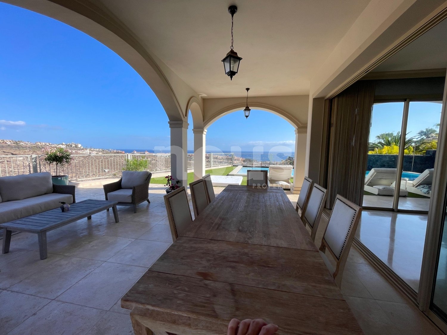 Villa à Adeje, Tenerife, Espagne 7 chambres, 320 m2 No. 164759