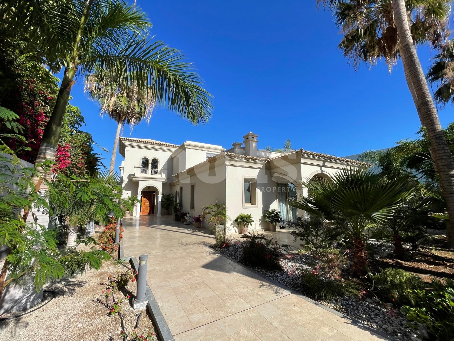 Villa à Adeje, Tenerife, Espagne 7 chambres, 320 m2 No. 164759