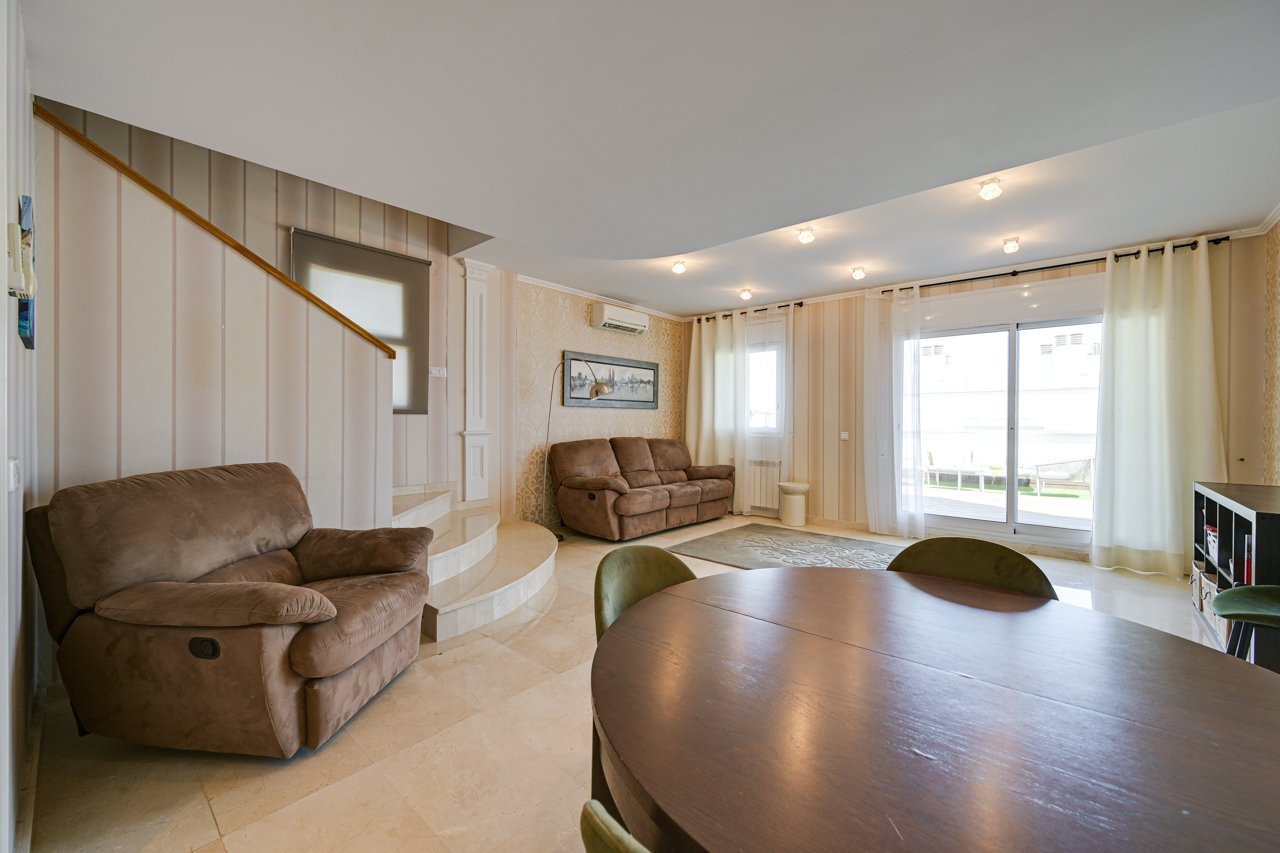 Townhouse in Lloret de Mar, Girona, Spanien 4 Schlafzimmer, 264 m2 Nr. 164575