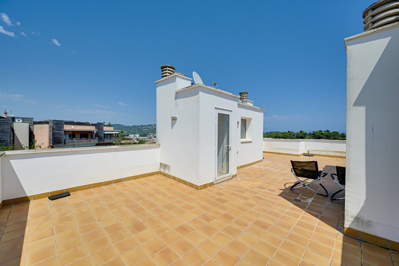 Townhouse in Lloret de Mar, Girona, Spanien 4 Schlafzimmer, 264 m2 Nr. 164575