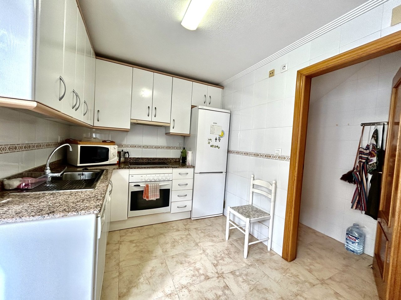 Villetta a schiera a Torre de la Horadada, Alicante, Spagna 3 camere da letto, 132 mq. N° 190341