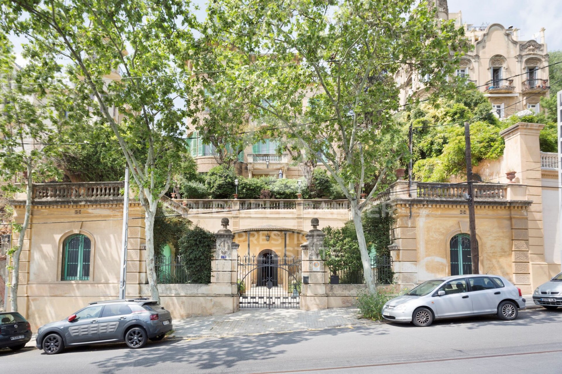 House à Barcelona, Espagne 5 chambres, 800 m2 No. 160284