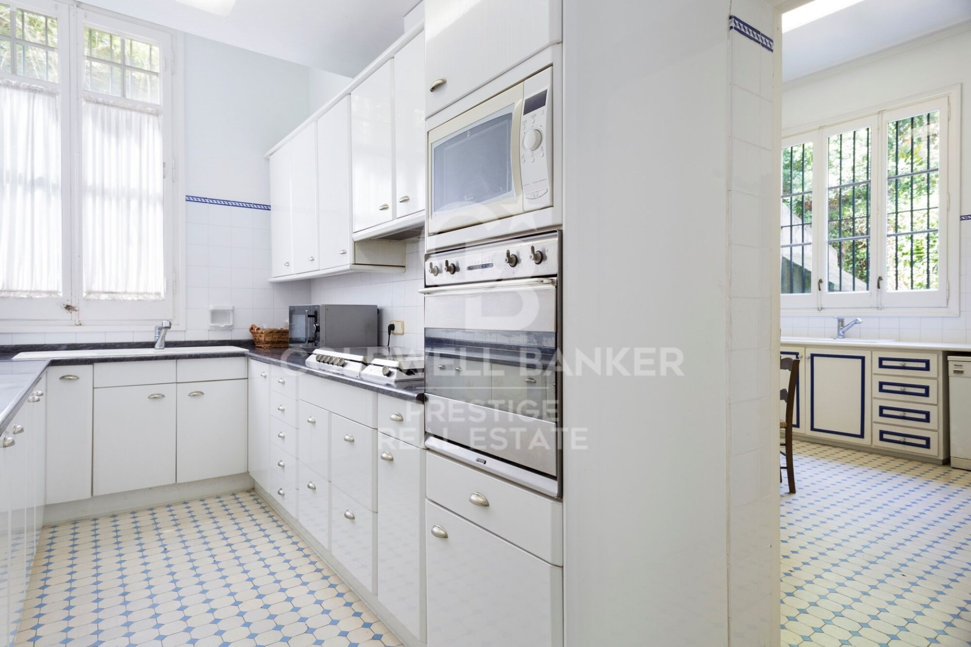 House à Barcelona, Espagne 5 chambres, 800 m2 No. 160284