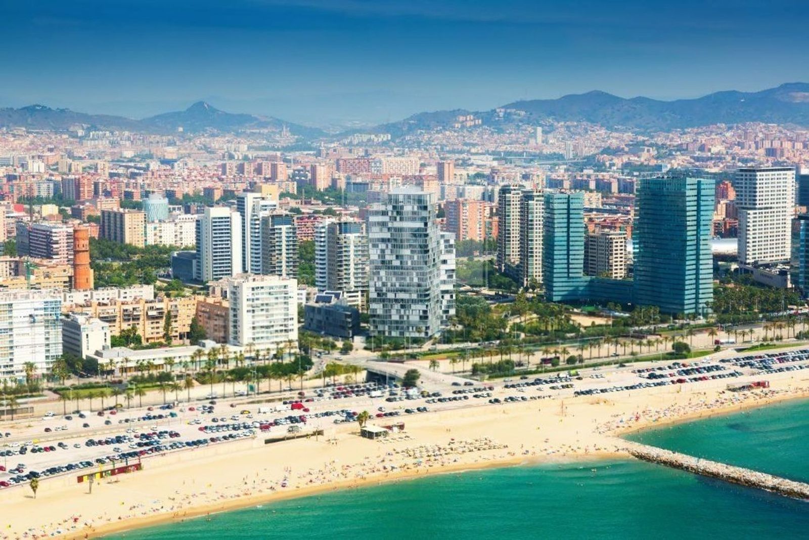 Lägenhet i Barcelona, Spanien 3 sovrum, 120 kvm. Nr. 166248