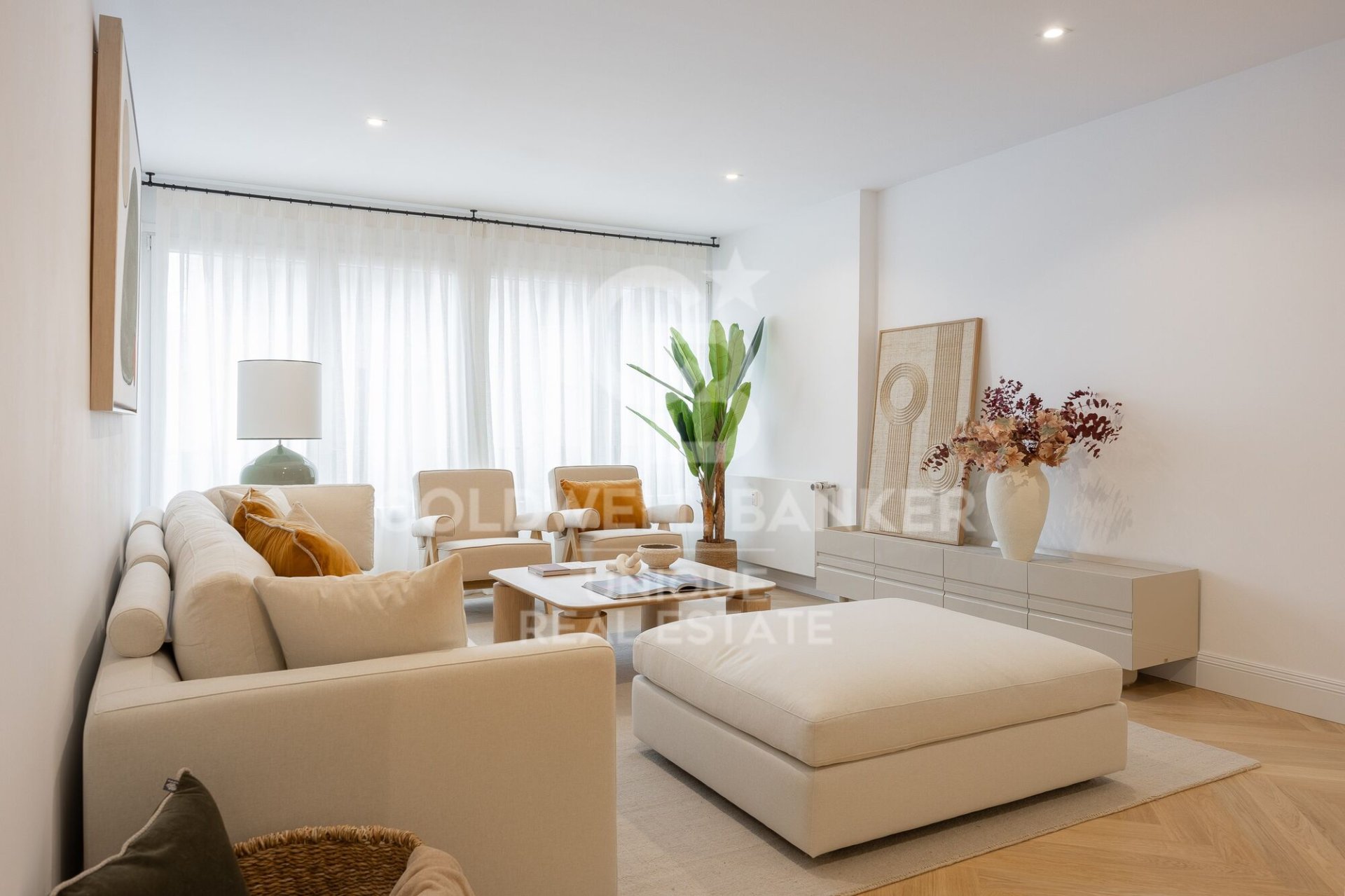 Dzīvoklis Madrid, Spānijā 3 istabas, 200 m2 Nr. 157319
