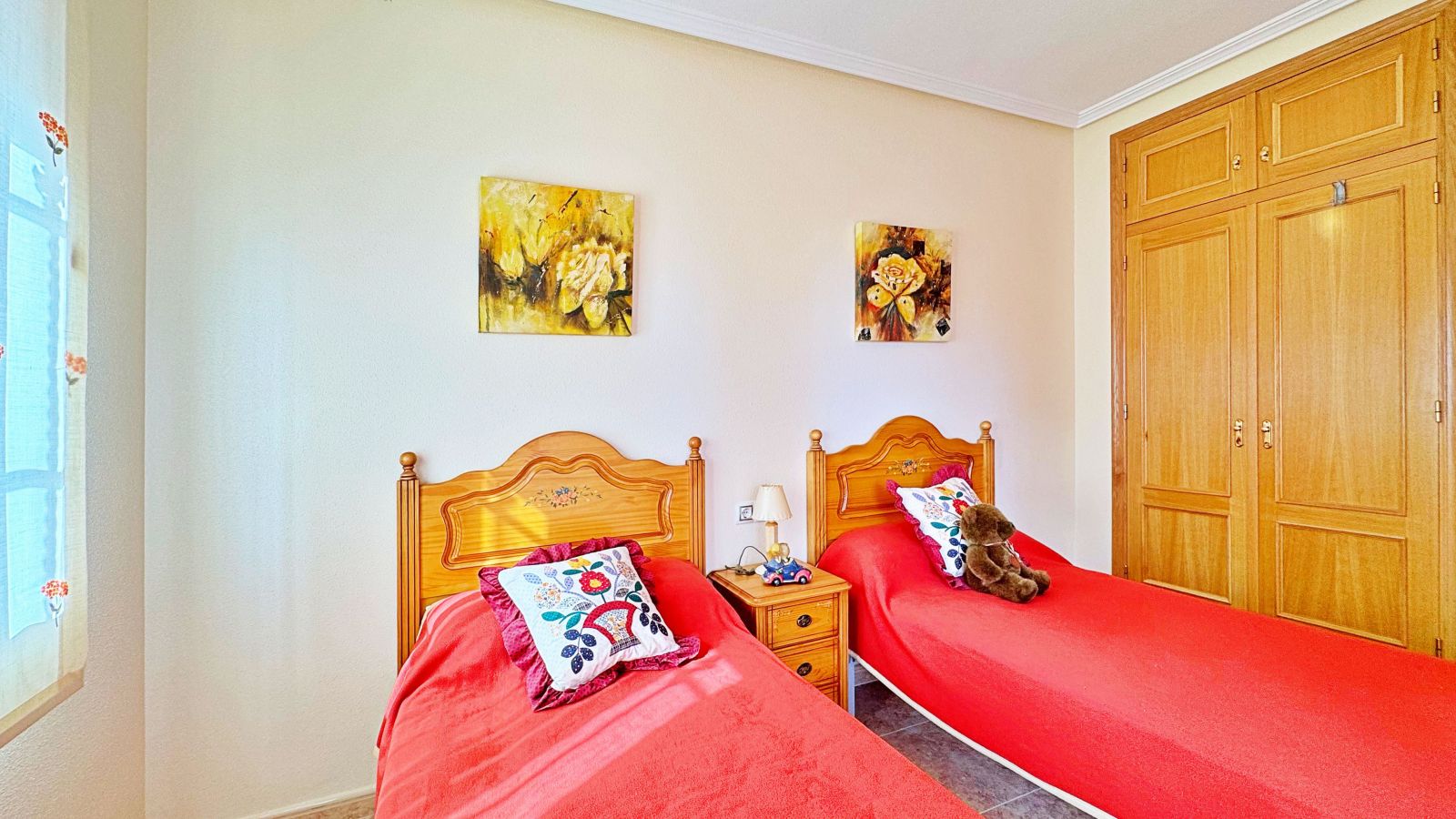 Tvåvåningslägenhet i Villamartin, Alicante, Spanien 3 sovrum, 98 kvm. Nr. 154513