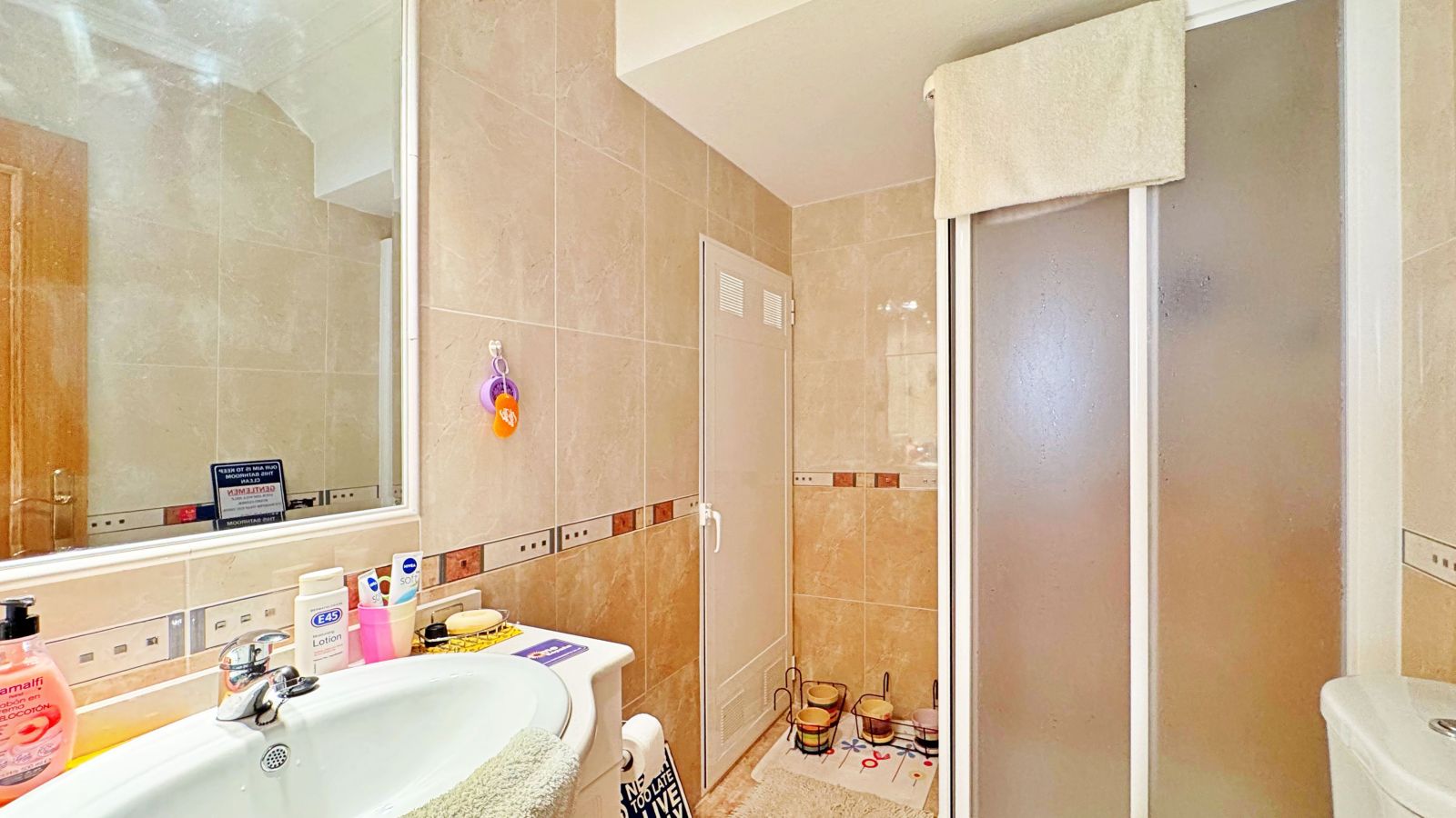 Tvåvåningslägenhet i Villamartin, Alicante, Spanien 3 sovrum, 98 kvm. Nr. 154513