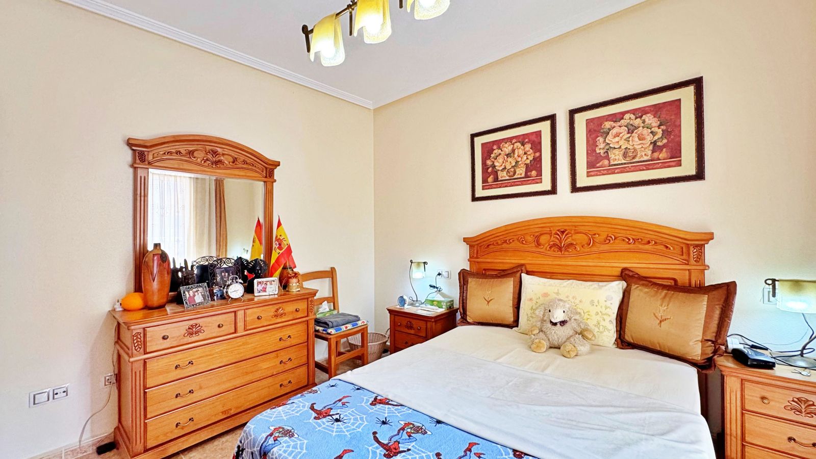Tvåvåningslägenhet i Villamartin, Alicante, Spanien 3 sovrum, 98 kvm. Nr. 154513
