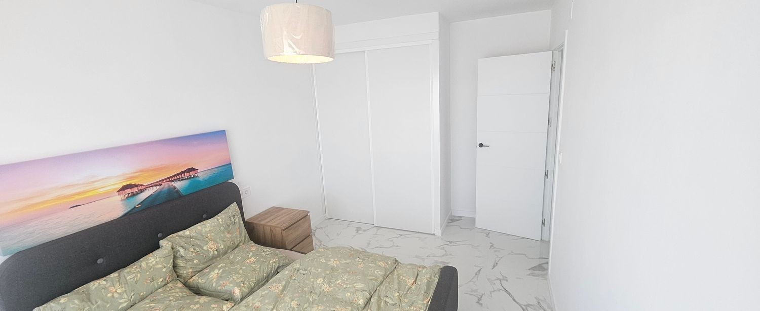Apartamento en Punta Prima, Alicante, España 3 dormitorios, 95 m2 No. 154510
