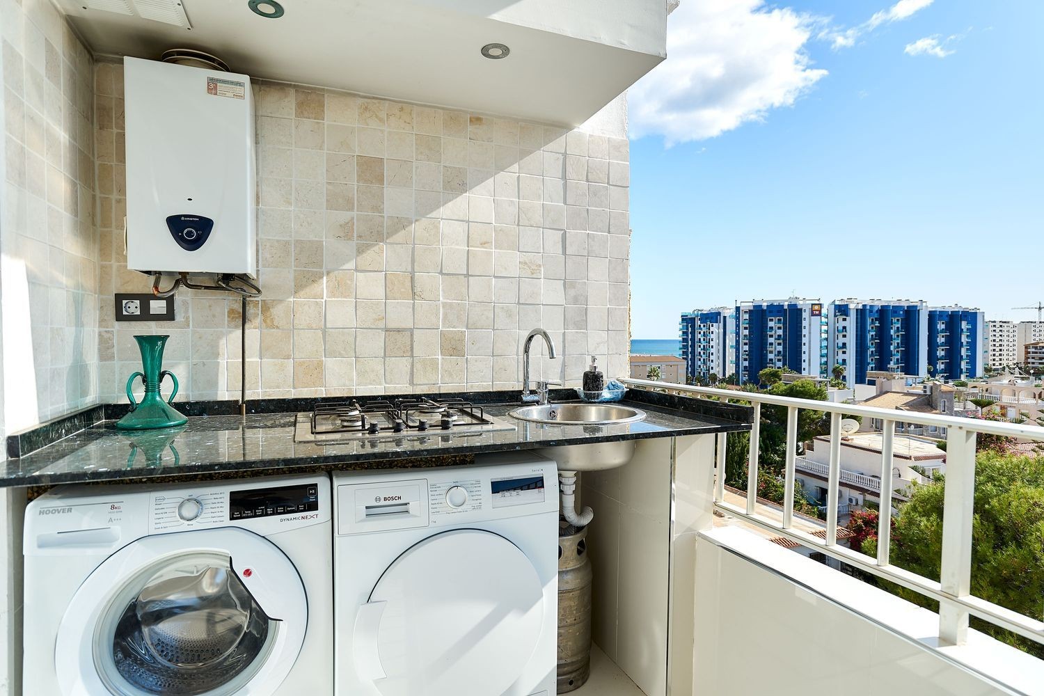 Apartament w Punta Prima, Alicante, Hiszpania 3 sypialnie, 88 mkw. nr 154511