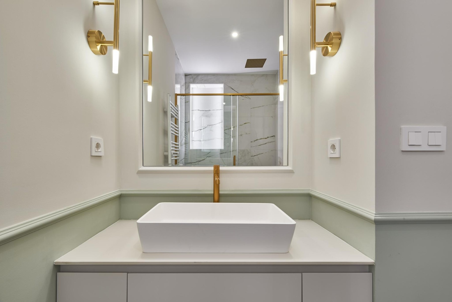 Apartamento en Madrid, España 2 dormitorios, 98 m2 No. 134730