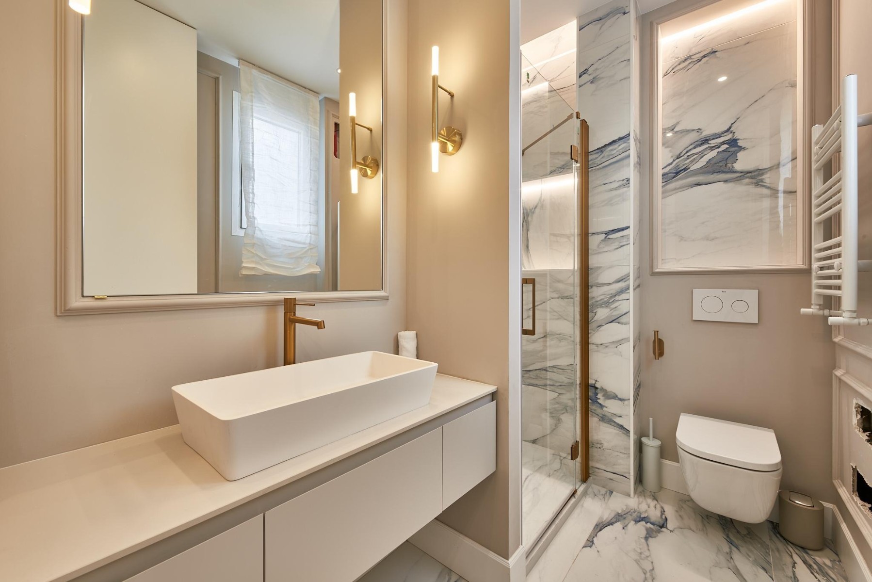 Apartamento en Madrid, España 2 dormitorios, 98 m2 No. 134730