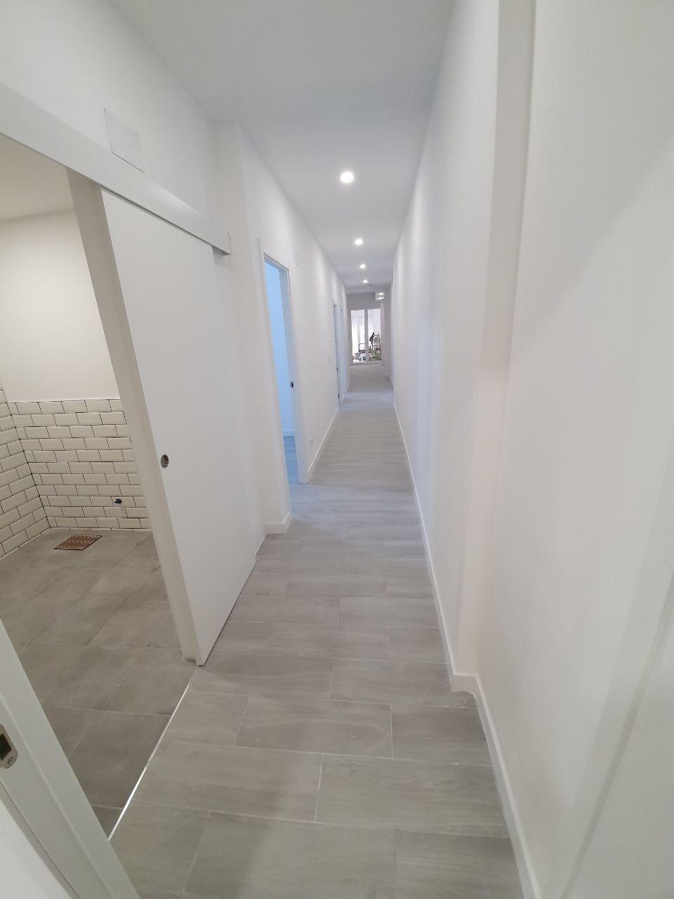 Oficina en Alicante, España 102 m2 No. 182789