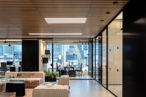 Liikekiinteistö Barcelona, Espanja 676 m2 No. 140747