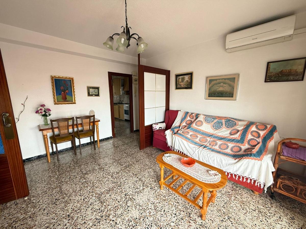 Apartment in Guardamar del Segura, Alicante, Spain 3 bedrooms, 77 sq.m. No. 183744