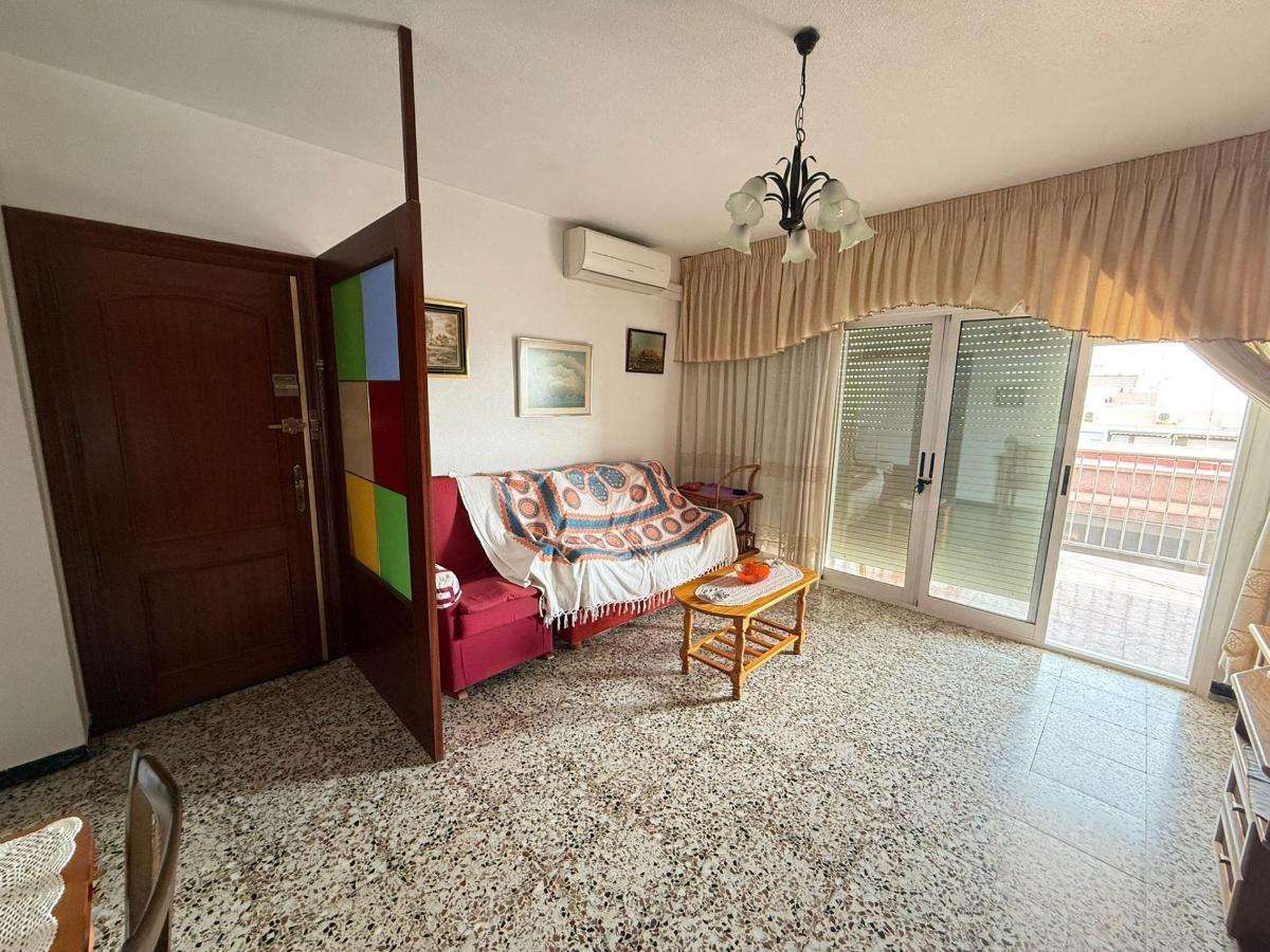 Apartment in Guardamar del Segura, Alicante, Spain 3 bedrooms, 77 sq.m. No. 183744