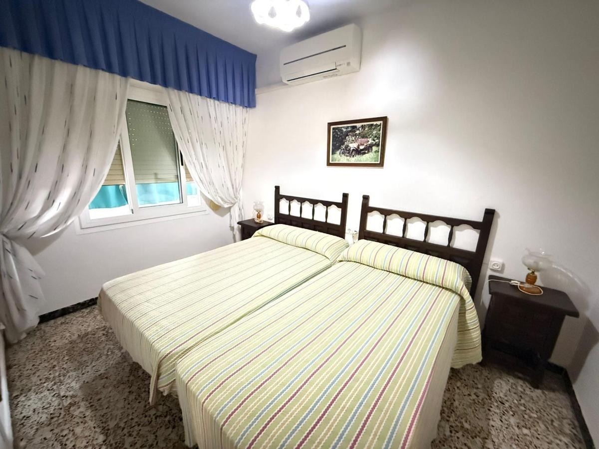 Apartment in Guardamar del Segura, Alicante, Spain 3 bedrooms, 77 sq.m. No. 183744