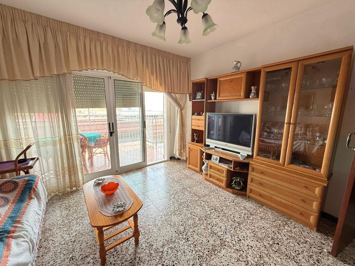 Apartment in Guardamar del Segura, Alicante, Spain 3 bedrooms, 77 sq.m. No. 183744