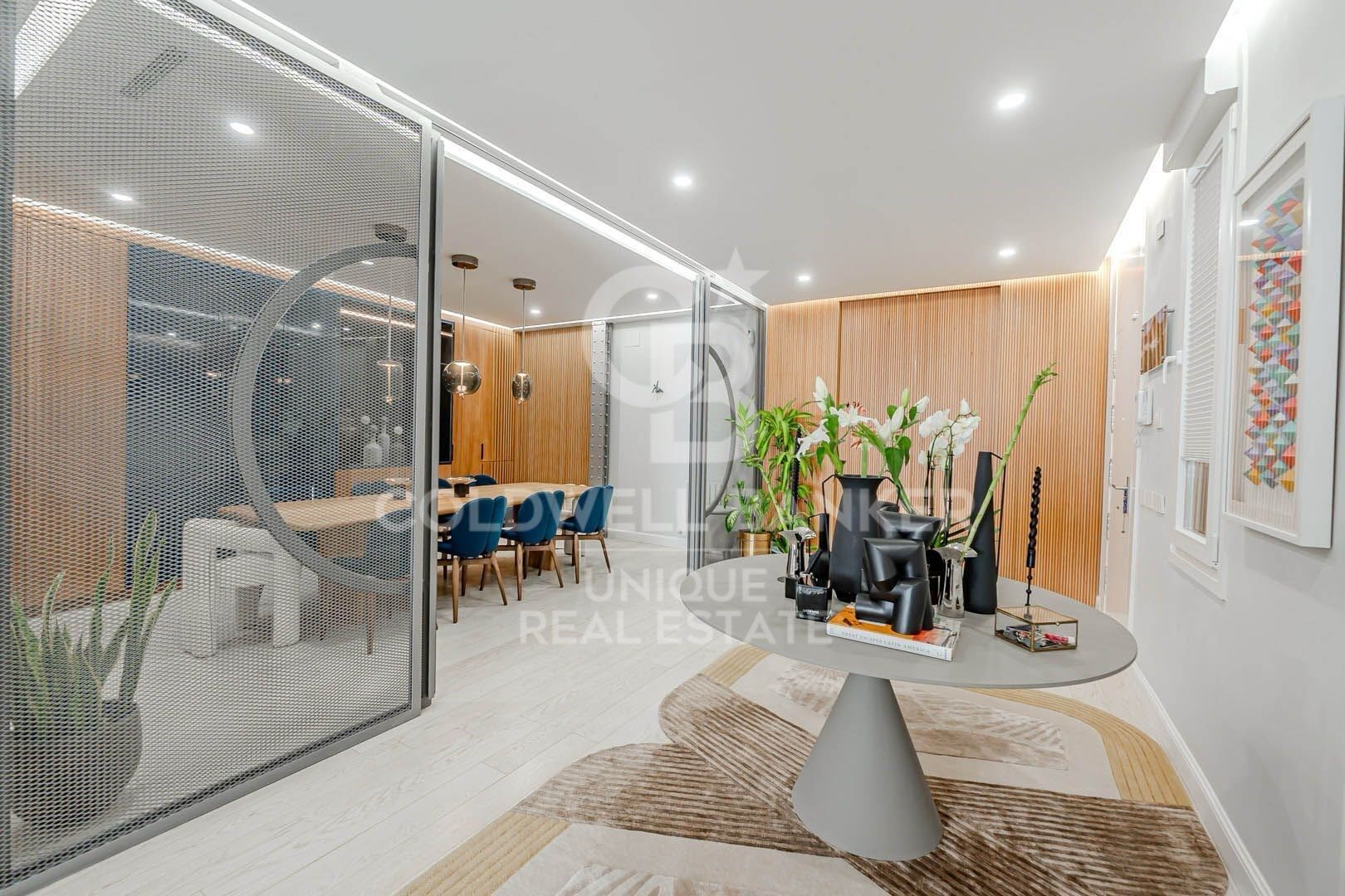 Huoneisto Madrid, Espanja 3 makuuhuonetta, 284 m2 No. 158449