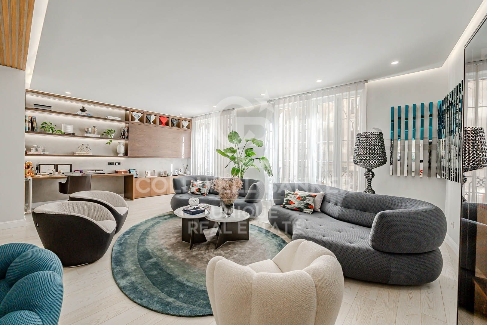 Huoneisto Madrid, Espanja 3 makuuhuonetta, 284 m2 No. 158449