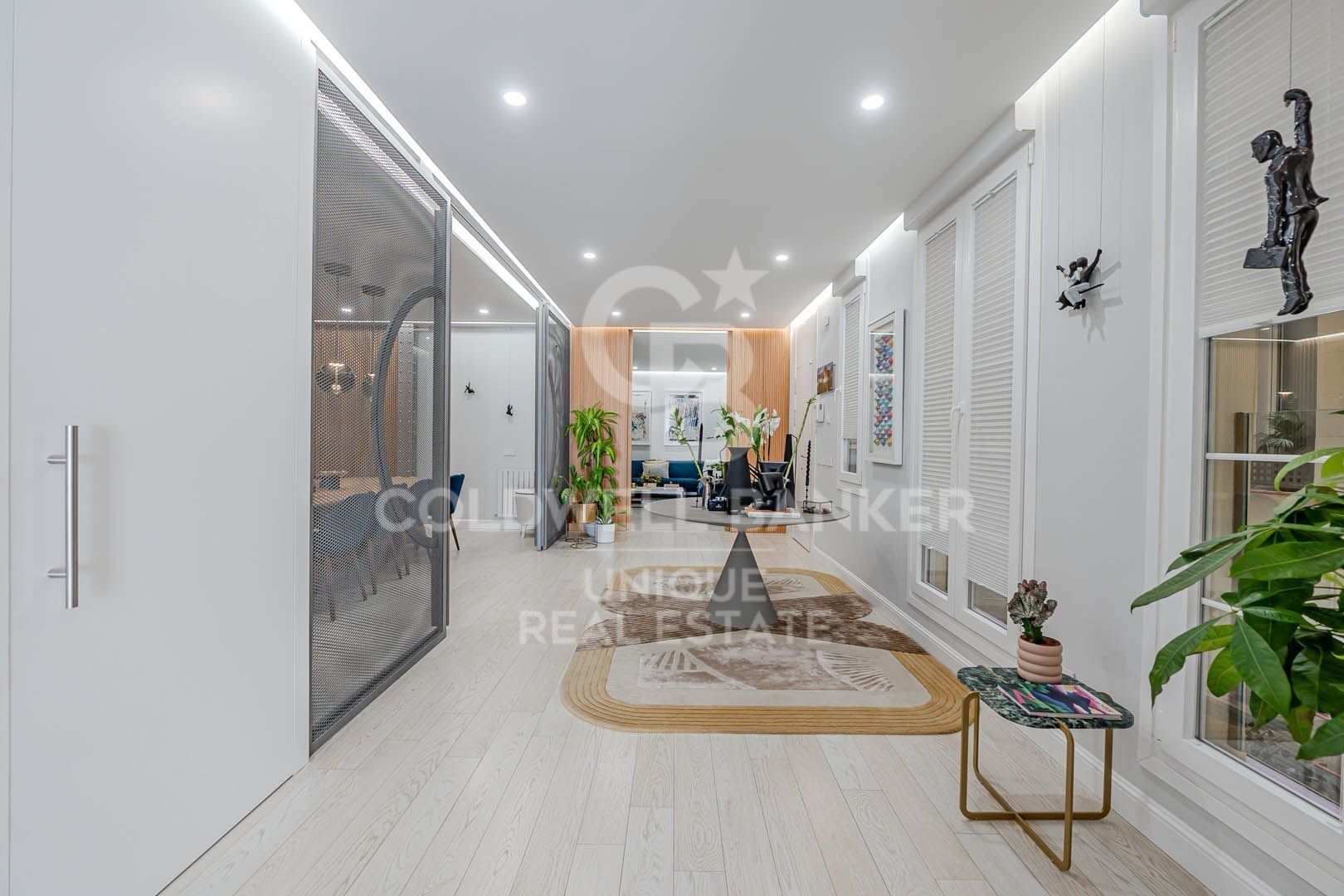 Huoneisto Madrid, Espanja 3 makuuhuonetta, 284 m2 No. 158449
