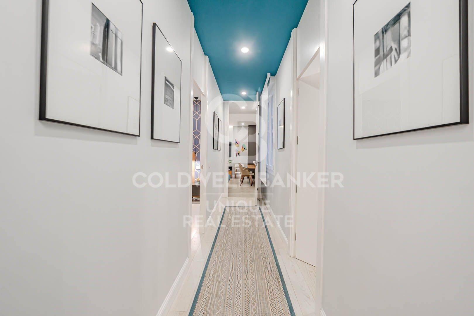 Huoneisto Madrid, Espanja 3 makuuhuonetta, 284 m2 No. 158449