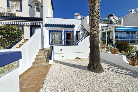Bungalow in Villamartin, Alicante, Spain 2 bedrooms, 63 sq.m. No. 163149