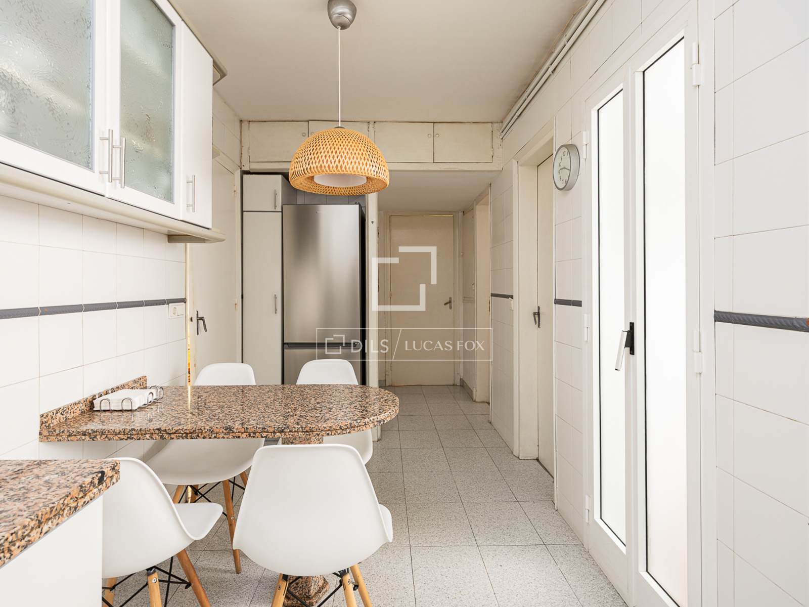 Apartament w Barcelona, Hiszpania 5 sypialni, 161 mkw. nr 192547