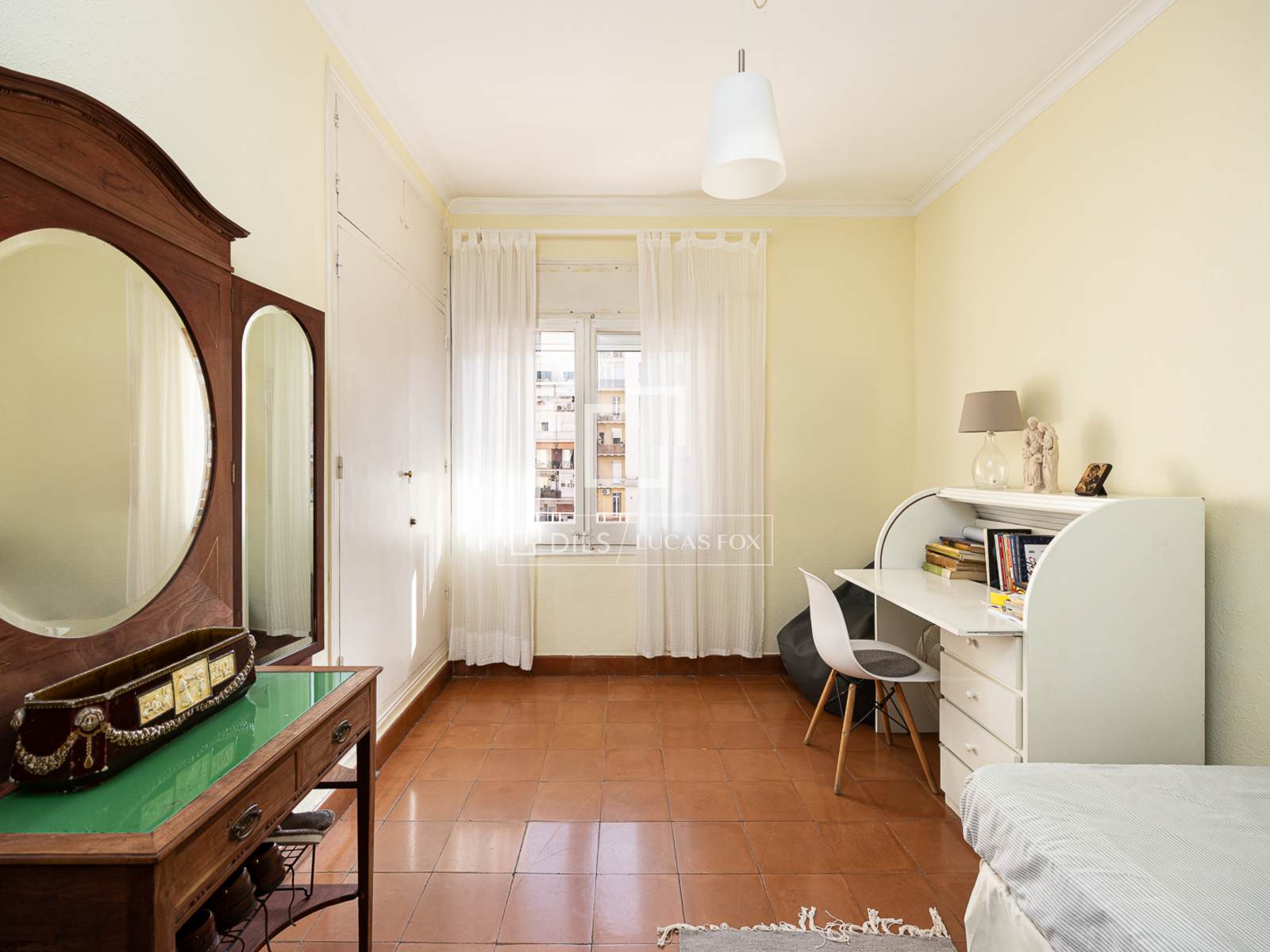 Apartament w Barcelona, Hiszpania 5 sypialni, 161 mkw. nr 192547