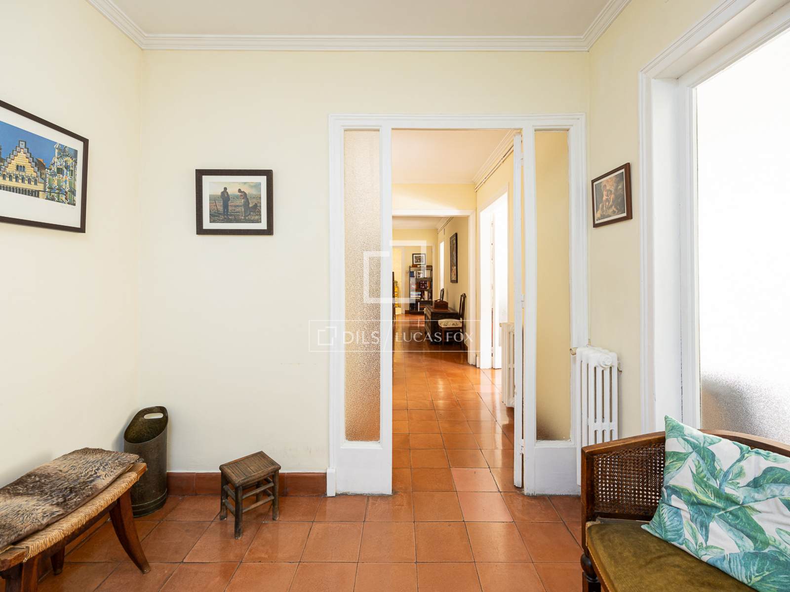 Apartament w Barcelona, Hiszpania 5 sypialni, 161 mkw. nr 192547