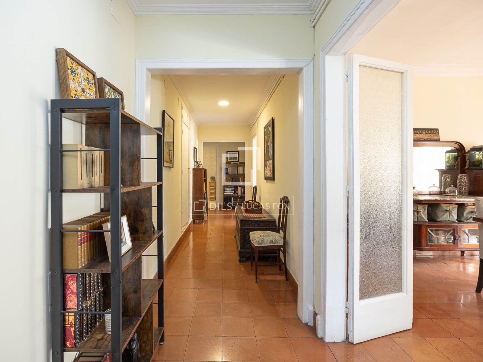Apartament w Barcelona, Hiszpania 5 sypialni, 161 mkw. nr 192547