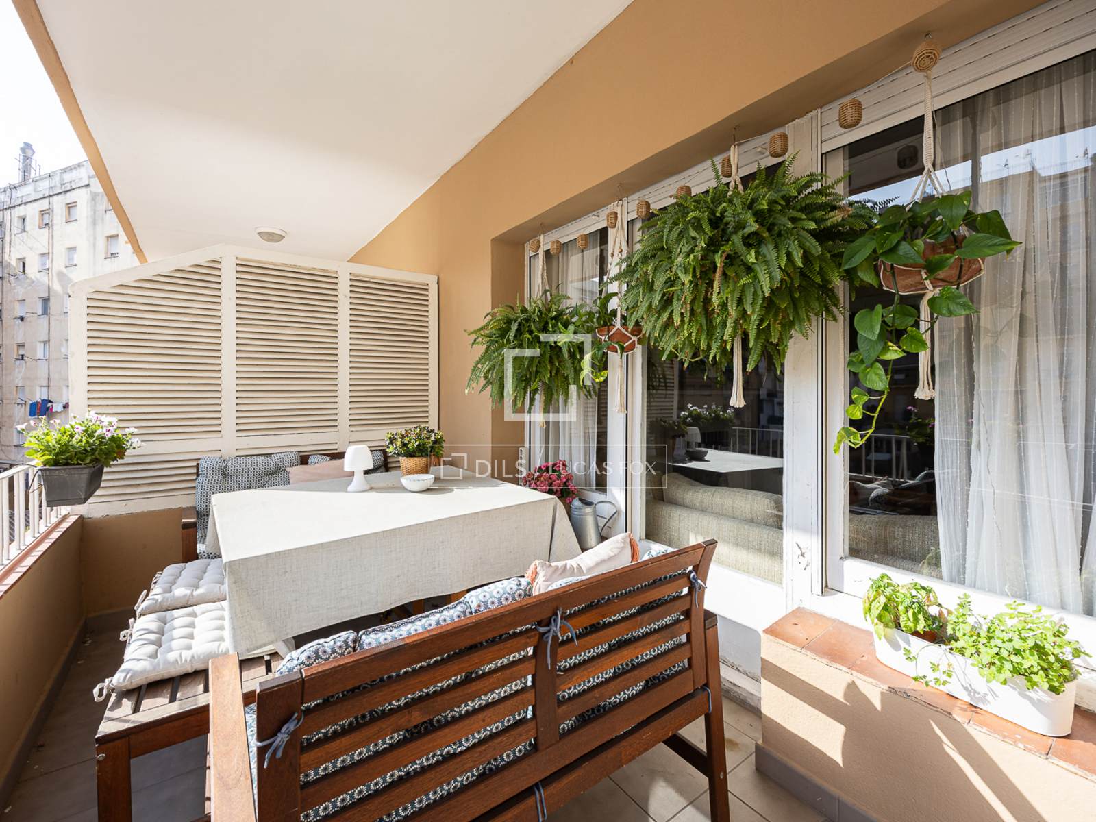 Apartament w Barcelona, Hiszpania 5 sypialni, 161 mkw. nr 192547