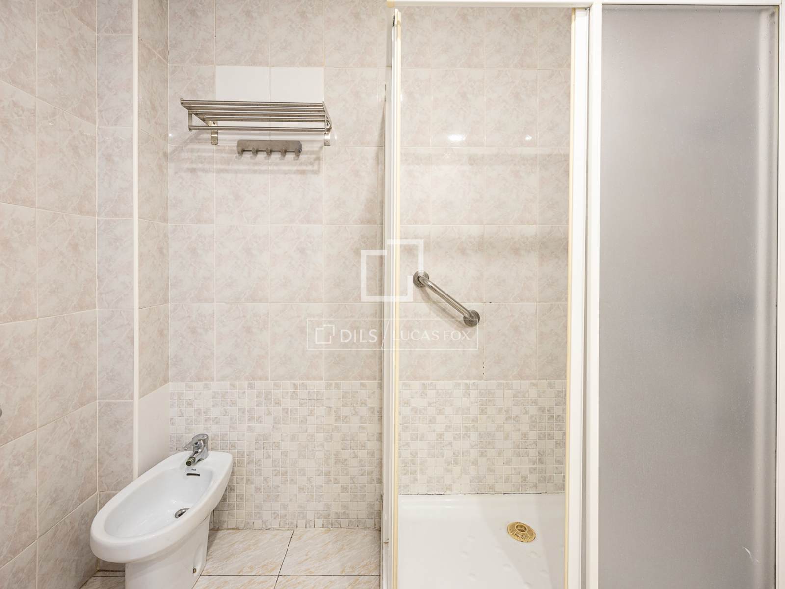 Apartament w Barcelona, Hiszpania 5 sypialni, 161 mkw. nr 192547