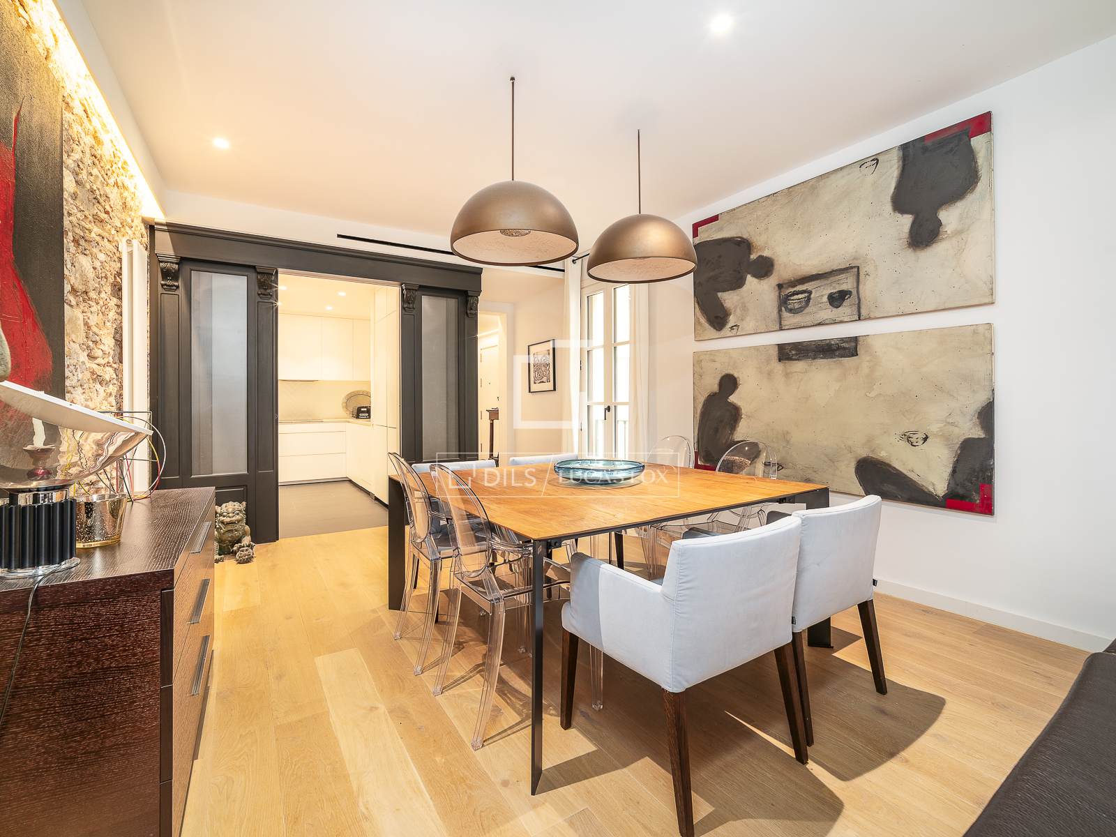 Apartment in Barcelona, Spain 3 bedrooms, 156 sq.m. No. 192552