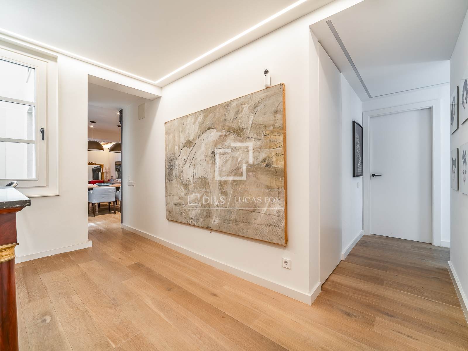Apartment in Barcelona, Spain 3 bedrooms, 156 sq.m. No. 192552