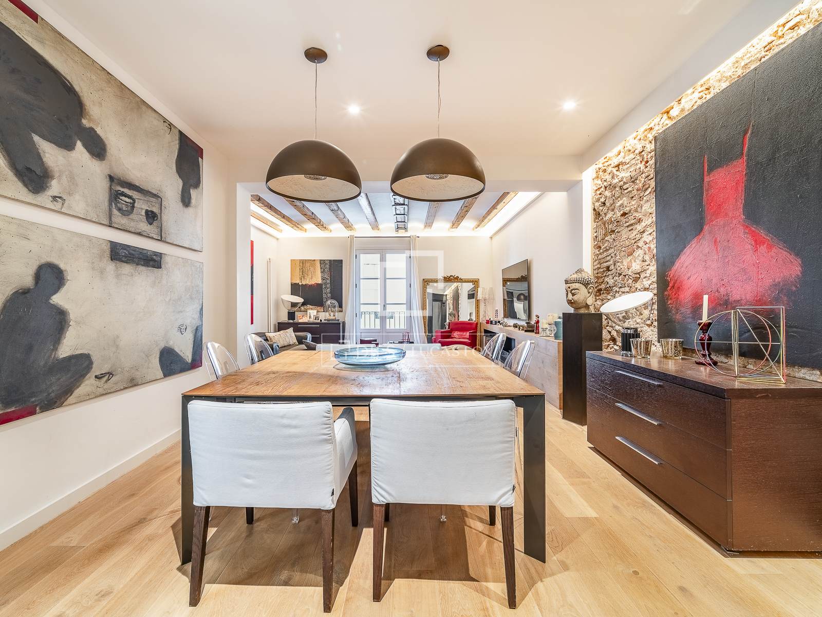 Apartment in Barcelona, Spain 3 bedrooms, 156 sq.m. No. 192552