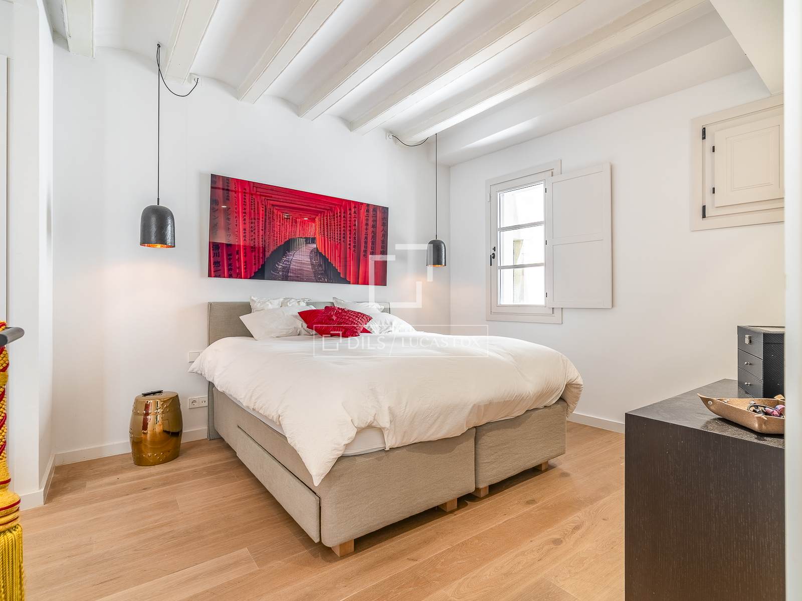Apartment in Barcelona, Spain 3 bedrooms, 156 sq.m. No. 192552