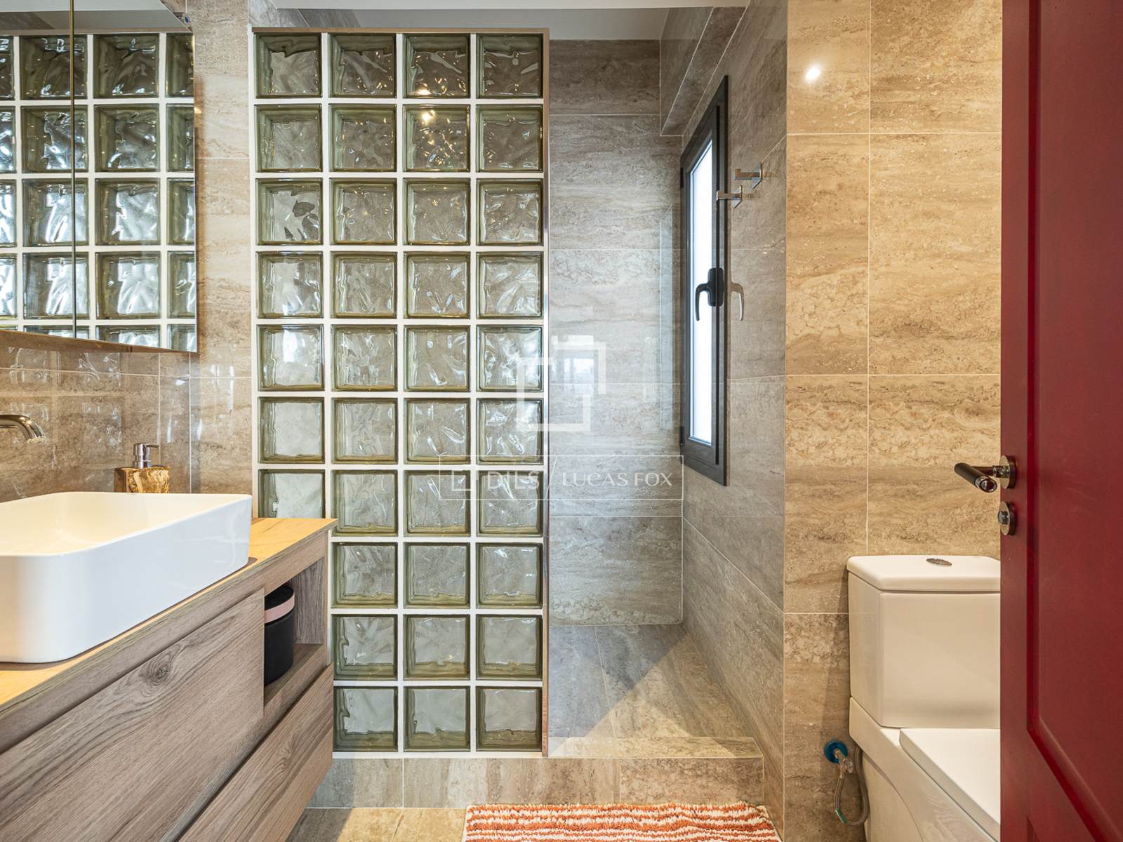 Penthouse in Barcelona, Spain 2 bedrooms, 84 sq.m. No. 192549