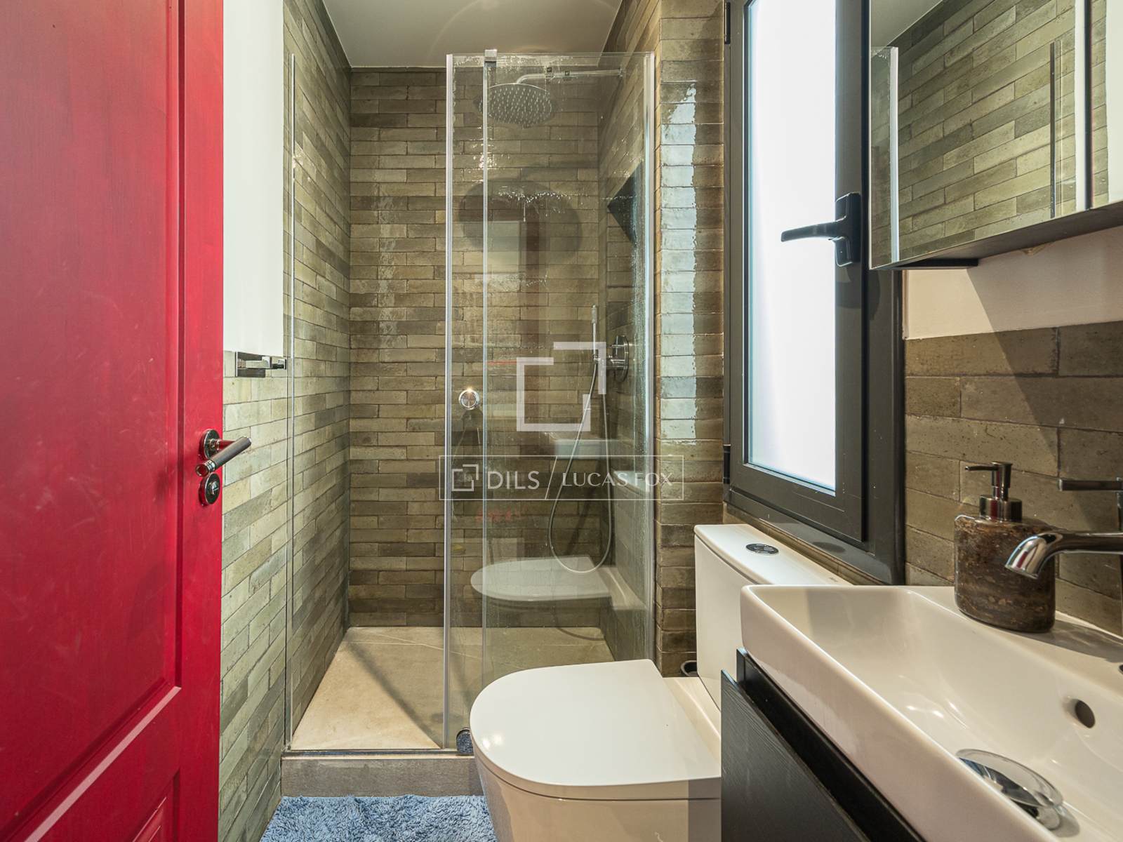 Penthouse in Barcelona, Spain 2 bedrooms, 84 sq.m. No. 192549