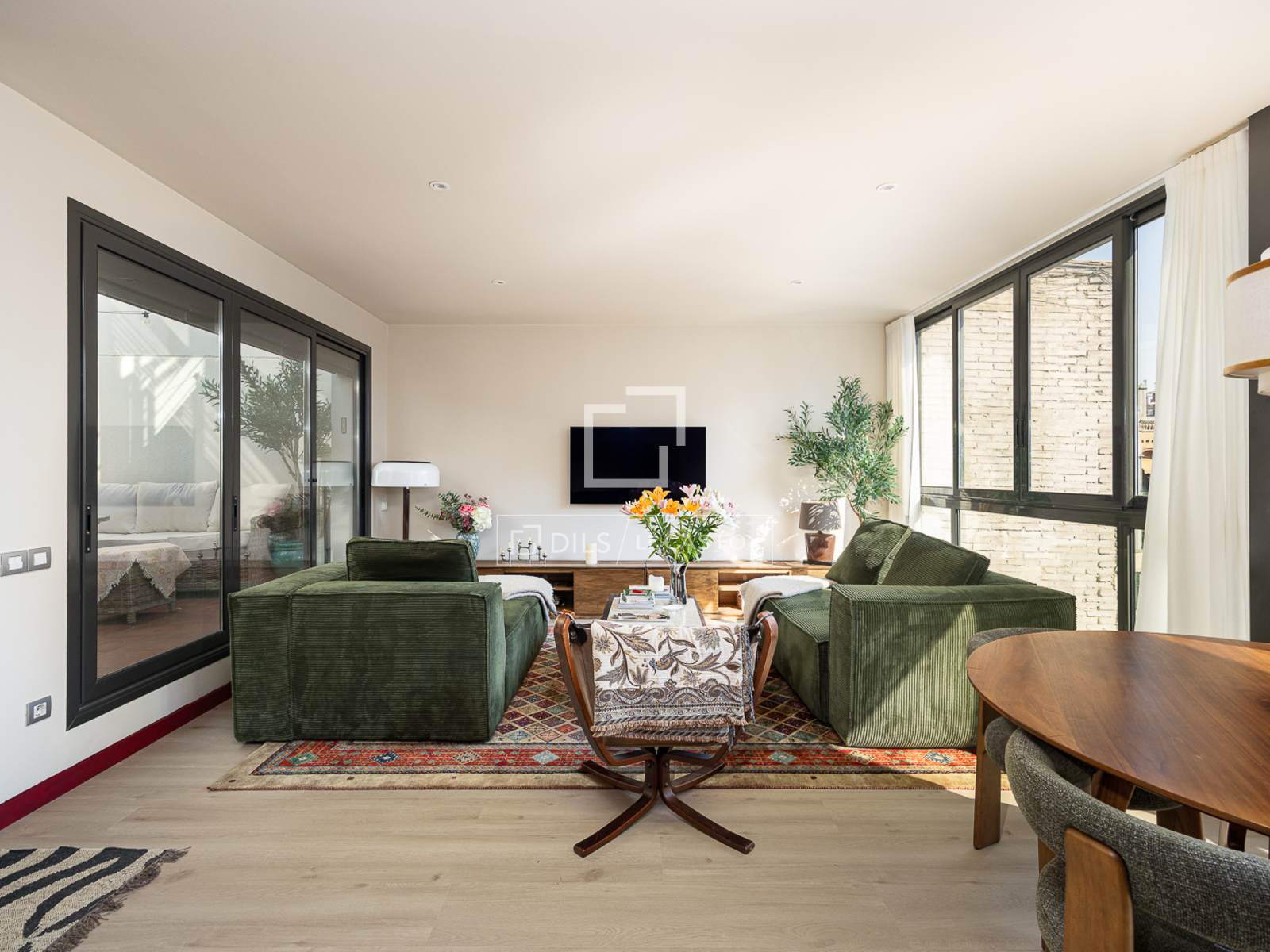 Penthouse in Barcelona, Spain 2 bedrooms, 84 sq.m. No. 192549
