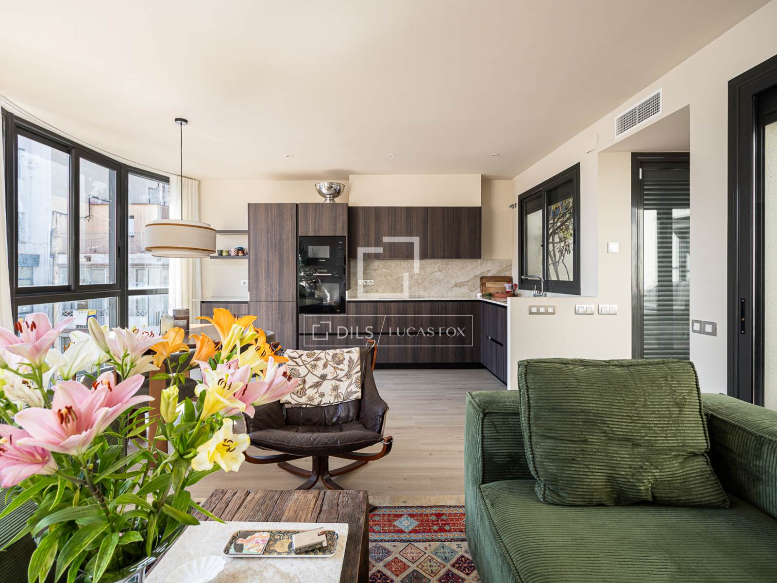 Penthouse in Barcelona, Spain 2 bedrooms, 84 sq.m. No. 192549