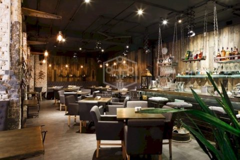 Commercial property in Barcelona, Spain 79 sq.m. No. 78415