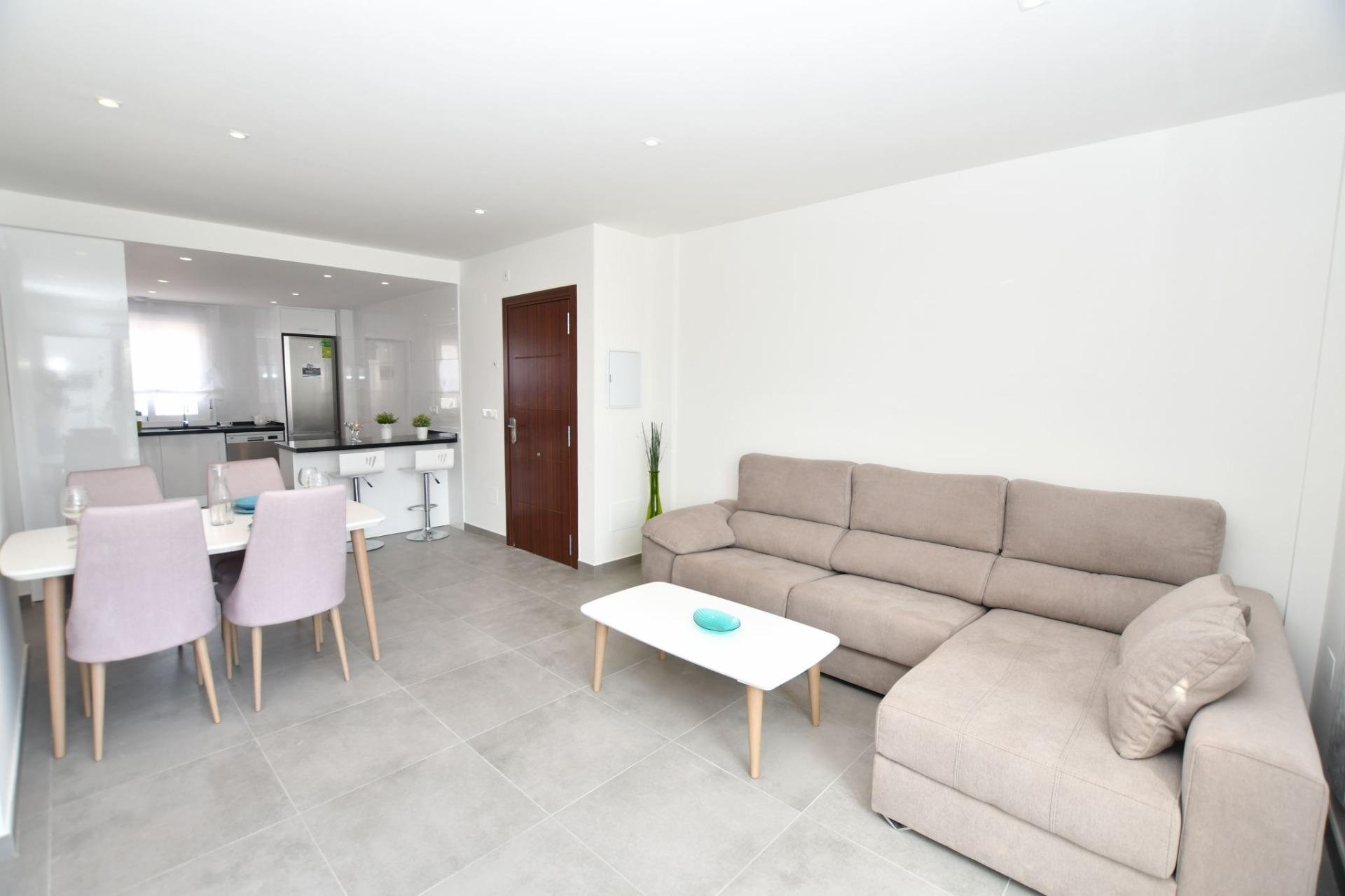 Bungalow à San Miguel de Salinas, Alicante, Espagne 2 chambres, 73 m2 No. 141645