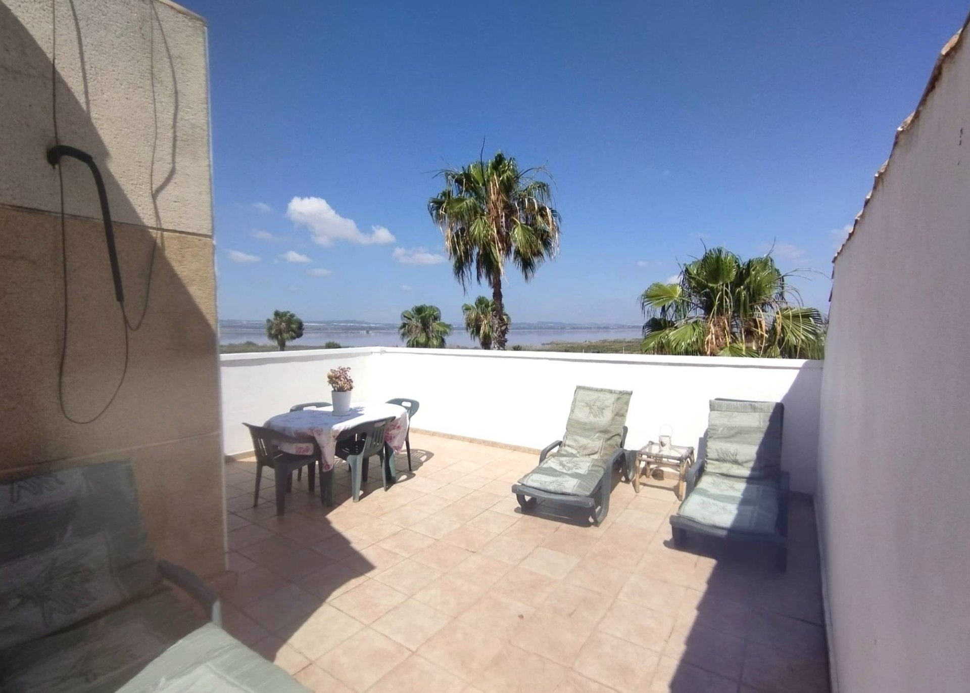 Huoneisto Torrevieja, Alicante, Espanja 6 makuuhuonetta, 338 m2 No. 165725