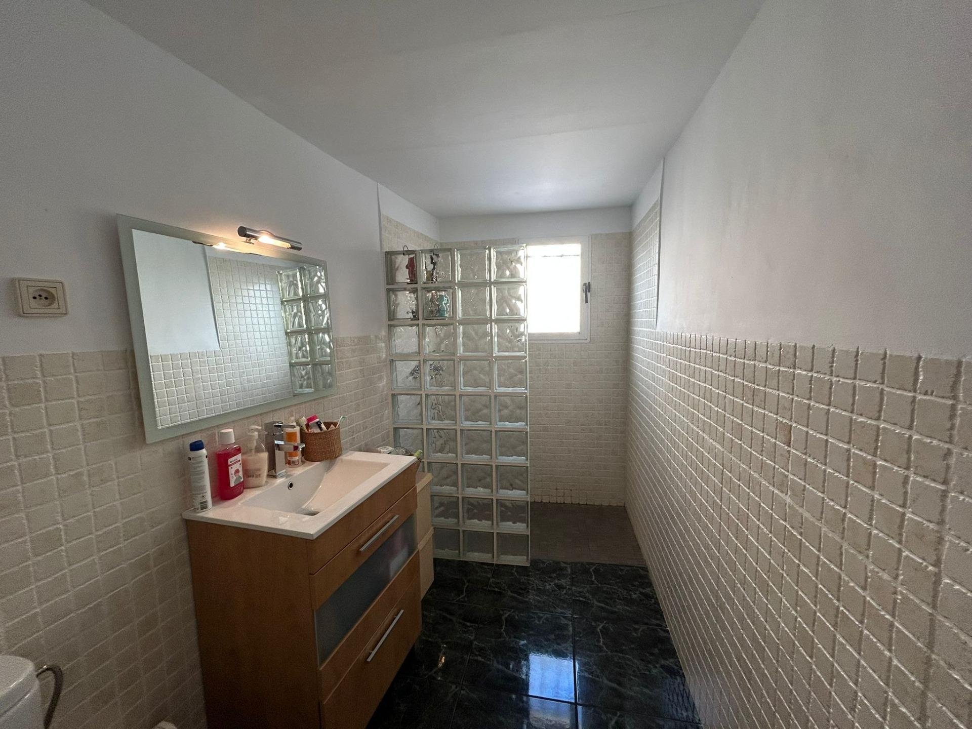 Сasa en Polop, Alicante, España 3 dormitorios, 242 m2 No. 165807