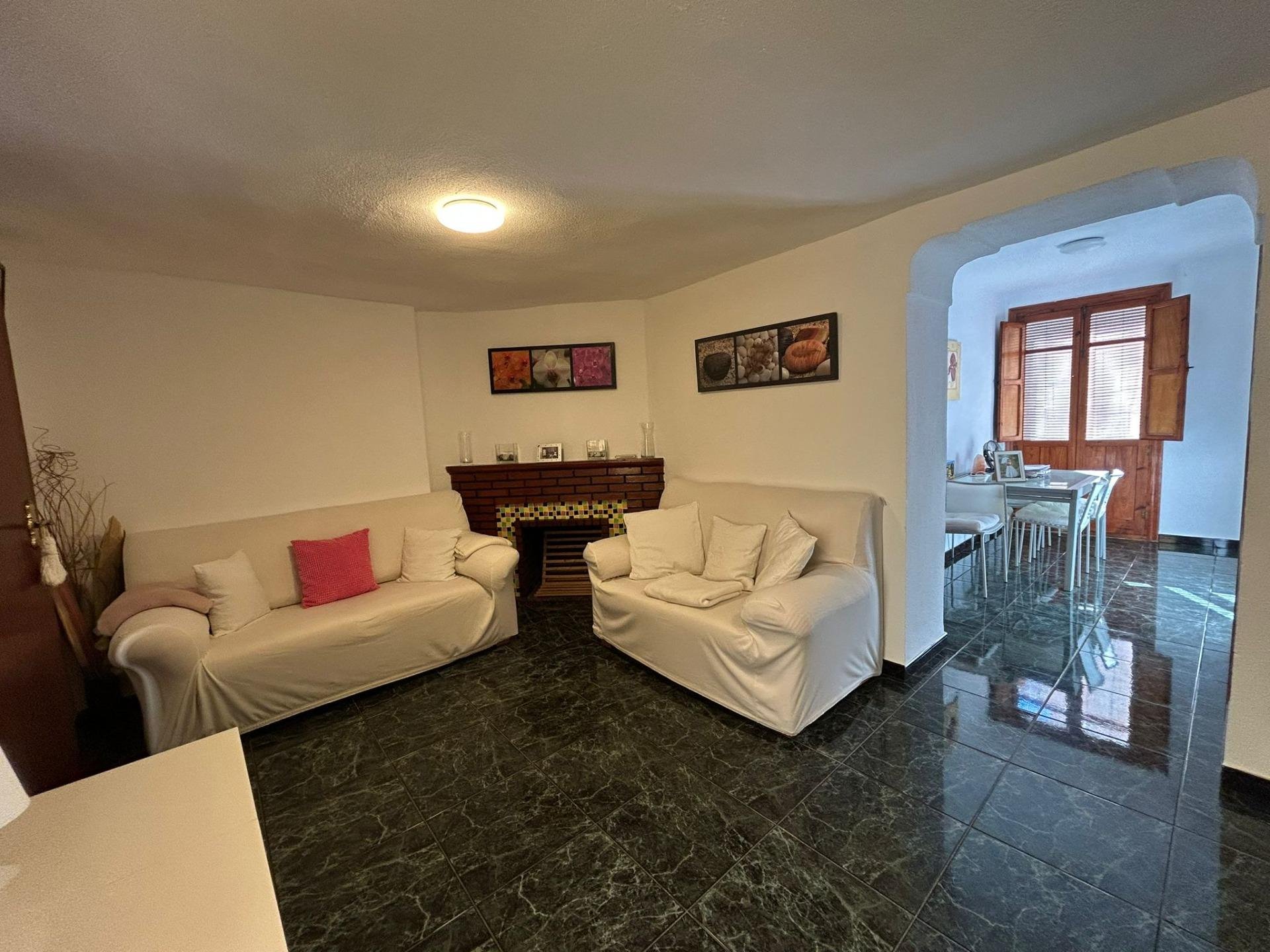 Сasa en Polop, Alicante, España 3 dormitorios, 242 m2 No. 165807