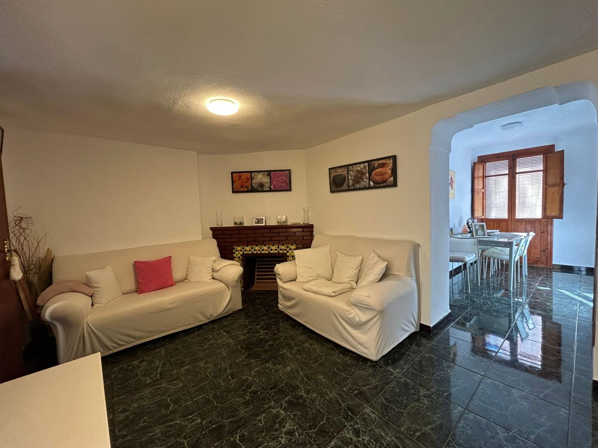 Сasa en Polop, Alicante, España 3 dormitorios, 242 m2 No. 165807