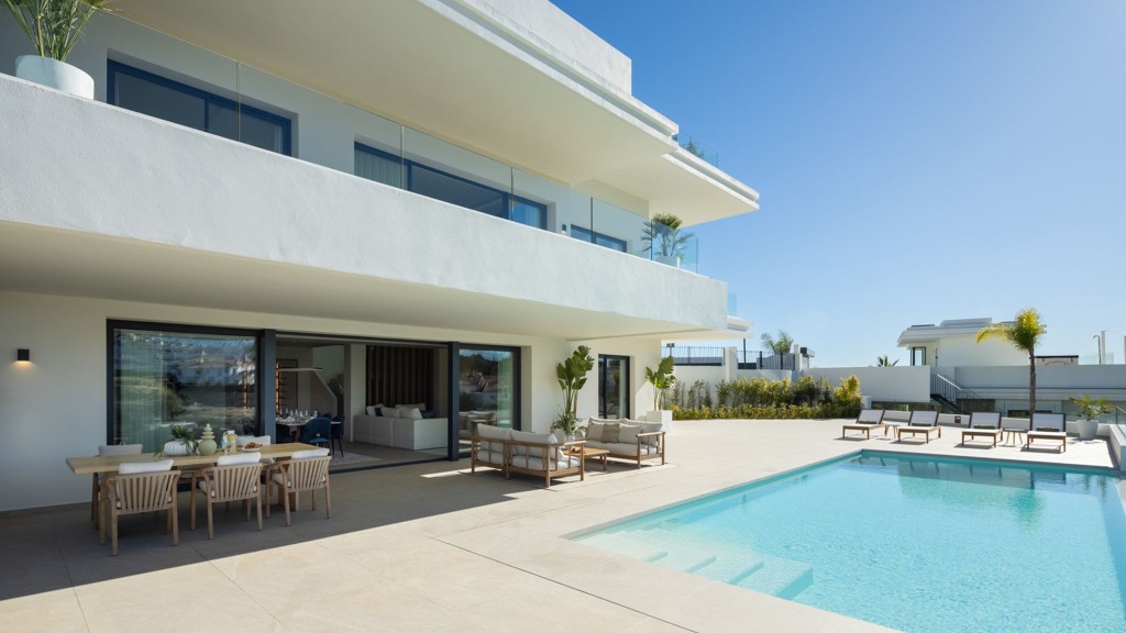 Villa in Malaga, Spain 5 bedrooms, 496 sq.m. No. 102093