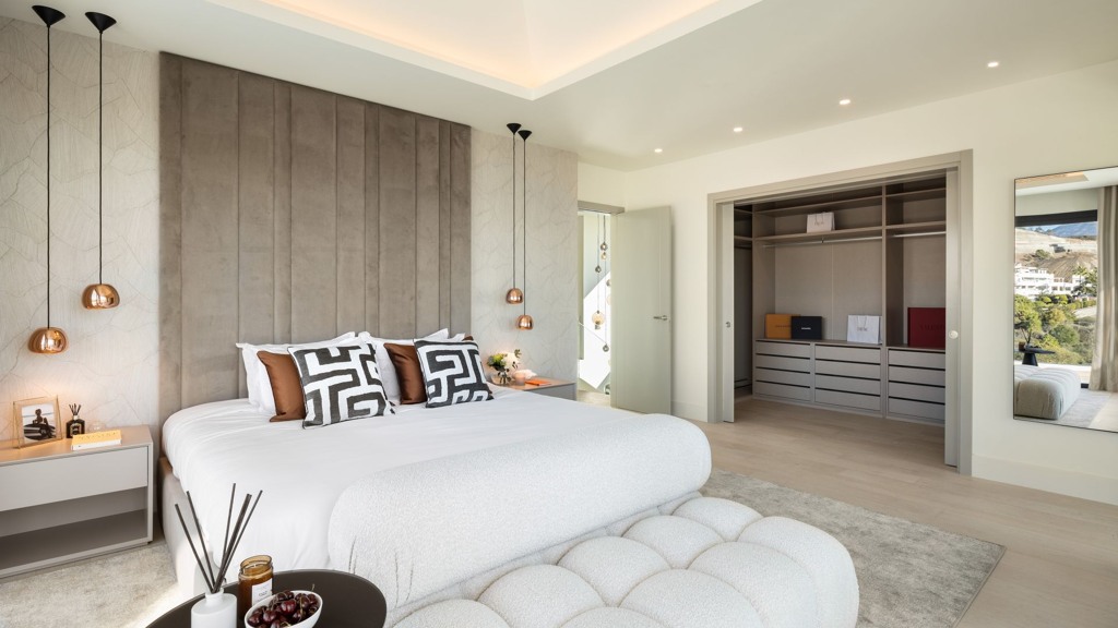 Villa in Malaga, Spain 5 bedrooms, 496 sq.m. No. 102093