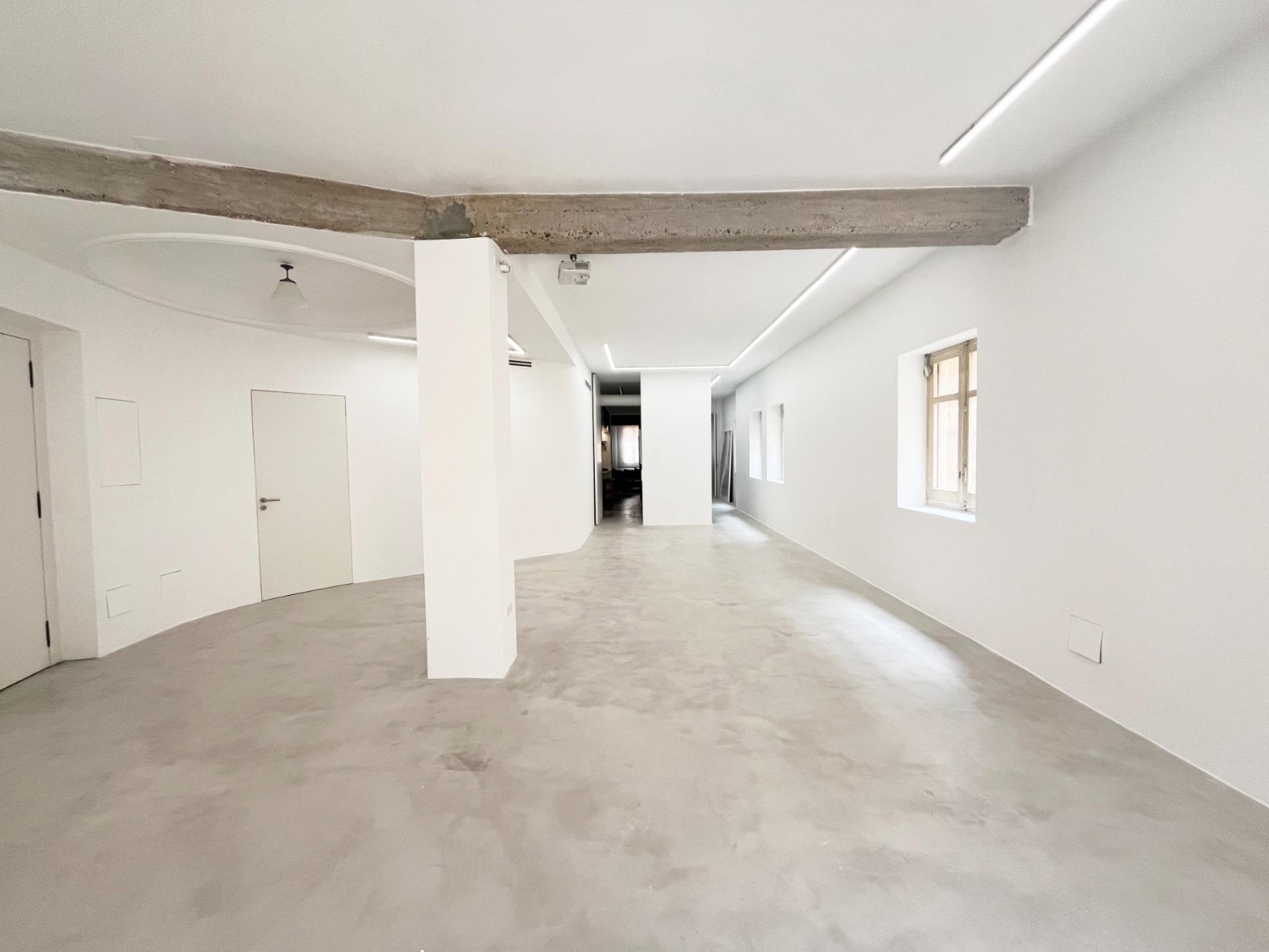 Apartament w Valencia, Hiszpania 4 sypialnie, 200 mkw. nr 133350